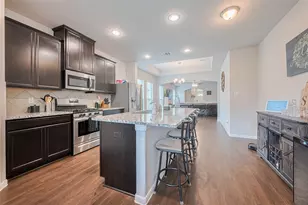 1214 Red Hills Dr, Rosharon, TX 77583 - Photo 12