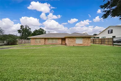 4011 Grimes Street, Houston, TX 77087 - Photo 1
