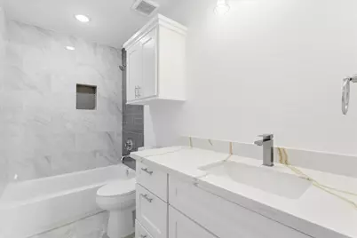 230 S Y Street, La Porte, TX 77571 - Photo 10