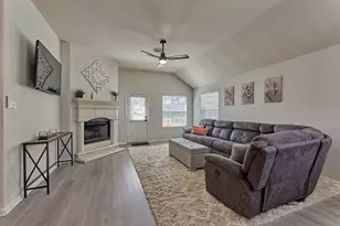 3729 Breckenridge Dr, Montgomery, TX 77356 - Photo 12