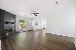 8343 Carriage Creek Dr, Houston, TX 77064 - Photo 6