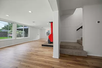 10642 Mayfield Road, Houston, TX 77043 - Photo 28