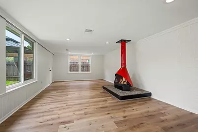 10642 Mayfield Road, Houston, TX 77043 - Photo 22