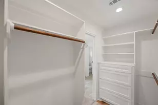 10642 Mayfield Rd, Houston, TX 77043 - Photo 12