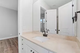 2117 Naomi St, Houston, TX 77054 - Photo 30