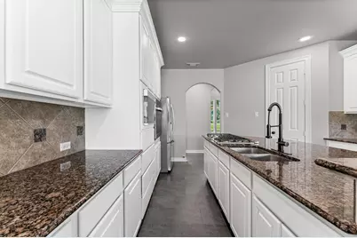 9019 Lady Laura Lane, Richmond, TX 77469 - Photo 18