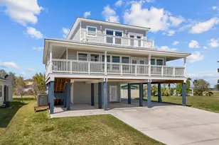 118 22nd St, San Leon, TX 77539 - Photo 2