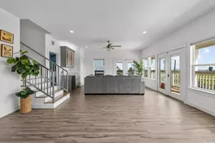 118 22nd St, San Leon, TX 77539 - Photo 10