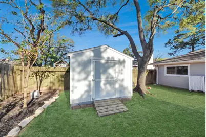 9227 Rippling Fields Drive, Houston, TX 77064 - Photo 30