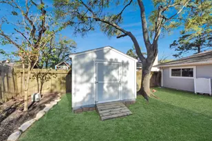 9227 Rippling Fields Dr, Houston, TX 77064 - Photo 30