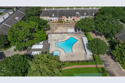 1573 W Sam Houston Parkway S, Houston, TX 77042 - Photo 20