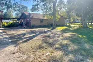4902 Magnolia Ln, Old River-Winfree, TX 77535 - Photo 4