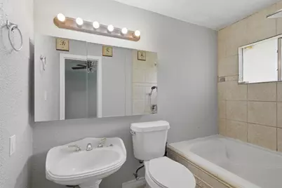 3831 Derbyhall Drive, Houston, TX 77066 - Photo 10