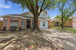 3831 Derbyhall Dr, Houston, TX 77066 - Photo 2