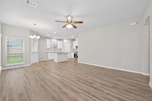 520 Emerald Thicket Ln, Houston, TX 77336 - Photo 6