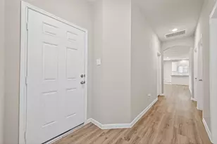 520 Emerald Thicket Ln, Houston, TX 77336 - Photo 4
