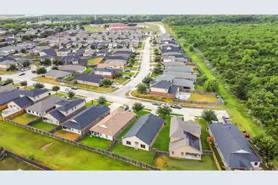 16610 Green Feather Drive, Houston, TX 77049 - Photo 26