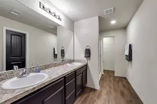 16610 Green Feather Dr, Houston, TX 77049 - Photo 14