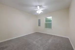 11905 Algonquin Dr, Houston, TX 77089 - Photo 14