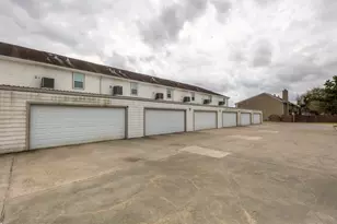 11905 Algonquin Dr, Houston, TX 77089 - Photo 36