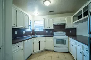 512 Birdsong Dr, League City, TX 77573 - Photo 20