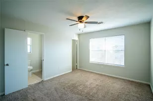 512 Birdsong Dr, League City, TX 77573 - Photo 14