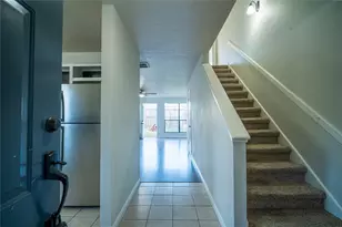 512 Birdsong Dr, League City, TX 77573 - Photo 8