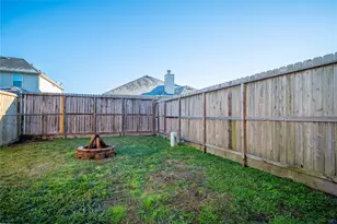 512 Birdsong Dr, League City, TX 77573 - Photo 22