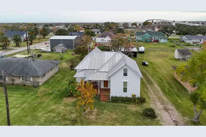 695 Wightman Street, Matagorda, TX 77457 - Photo 32