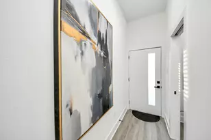 8533 Amadwe St, Houston, TX 77051 - Photo 6