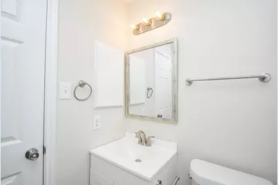 139 Skycrest Drive, Sugar Land, TX 77479 - Photo 4