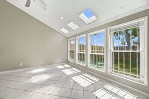 11307 Oakcenter Dr, Houston, TX 77072 - Photo 10