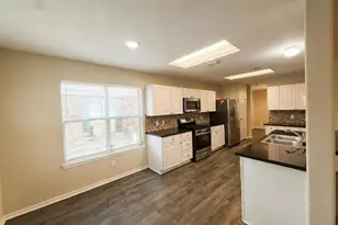 308 Glade Bridge Ln, Dickinson, TX 77539 - Photo 6