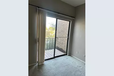 10104 Waterstone Drive, Houston, TX 77042 - Photo 12