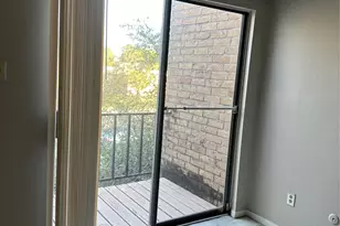 10104 Waterstone Dr, Houston, TX 77042 - Photo 12