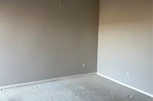 10104 Waterstone Dr, Houston, TX 77042 - Photo 8