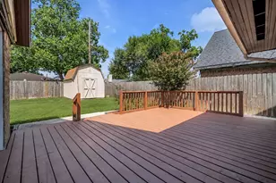 2808 Burke Rd, Pasadena, TX 77502 - Photo 32