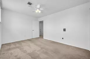 2808 Burke Rd, Pasadena, TX 77502 - Photo 22