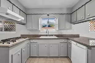 2808 Burke Rd, Pasadena, TX 77502 - Photo 8