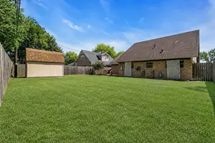 2808 Burke Rd, Pasadena, TX 77502 - Photo 36