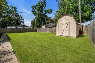 2808 Burke Rd, Pasadena, TX 77502 - Photo 34