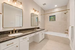 5222 Brinkman Ct, Houston, TX 77091 - Photo 12