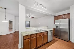 5222 Brinkman Ct, Houston, TX 77091 - Photo 2