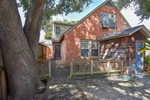 1313 Peden St, Houston, TX 77006 - Photo 24