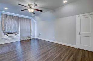 1313 Peden St, Houston, TX 77006 - Photo 6