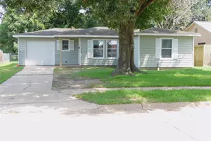 3719 Meadowlake Rd, Pasadena, TX 77503 - Photo 1