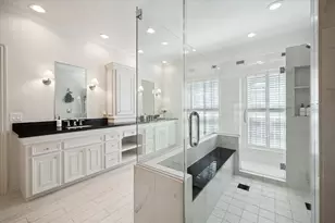 1918 Potomac Dr, Houston, TX 77057 - Photo 32