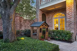 1918 Potomac Dr, Houston, TX 77057 - Photo 8