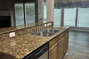 2125 Willowglen Dr, Beaumont, TX 77707 - Photo 4