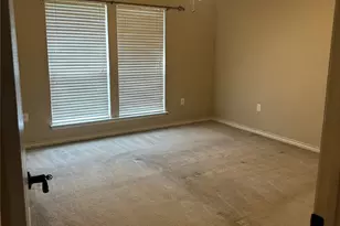 2125 Willowglen Dr, Beaumont, TX 77707 - Photo 6